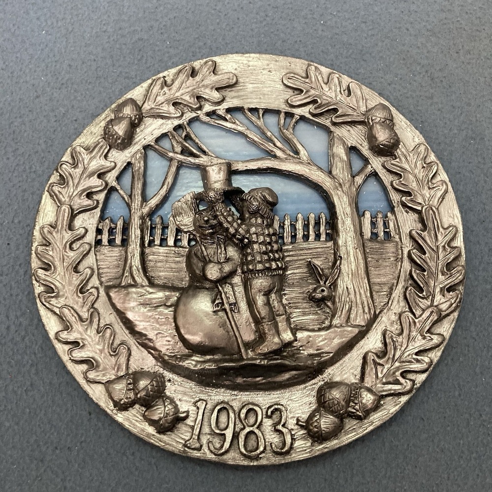 Michael Ricker Pewter w/Blue Slag Glass 1983 Midwestern Christmas Plate 4336